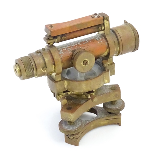 1251 - A 20thC surveyor's theodolite / surveyors level, by Stanley of London, no. 6481. Approx. 5 3/4