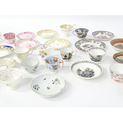 227 - A quantity of assorted cups and saucers / trios, to include examples by Spode, Minton, Davenport, et... 