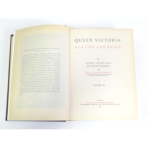 157 - A quantity of assorted books to include Mrs. Beeton's Book of Household Management, Mr Middleton's G... 