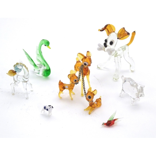 460 - A quality of assorted small glass animal figures modelled as dog, pig, swan, bird, deer etc. In the ... 