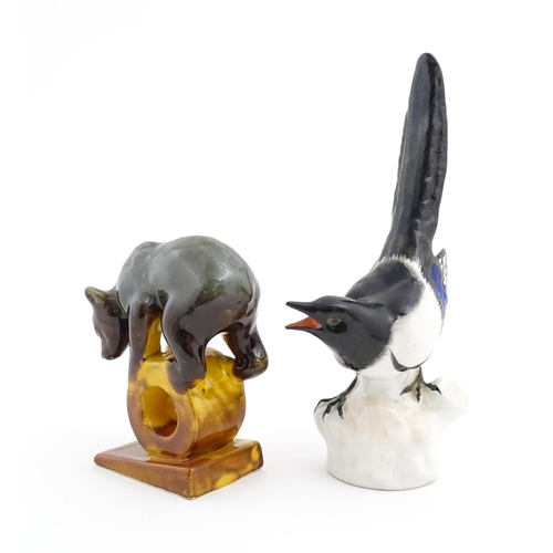 181 - Two Russian / USSR models of animals to include a bear by Konakovo, and a magpie bird by Lomonosov. ... 