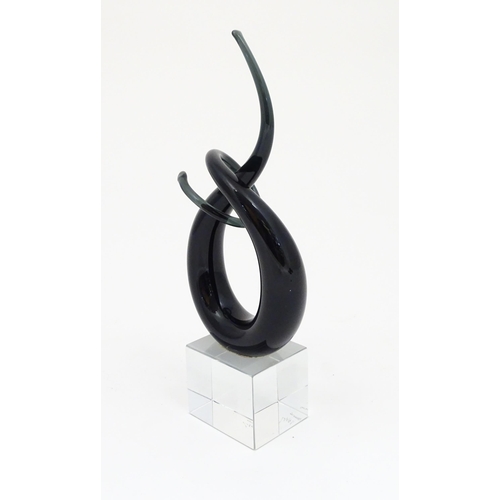 239 - A Murano glass abstract sculpture. Approx 9