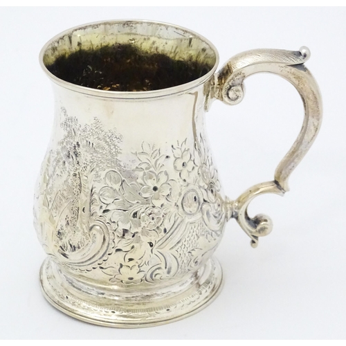 283 - A George III silver christening mug, hallmarked London 1760 maker John Payne. Approx 3 1/2