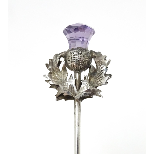 367 - A silver pickle fork with thistle detail to handle, hallmarked Birmingham 1908 maker CM & Co. Approx... 