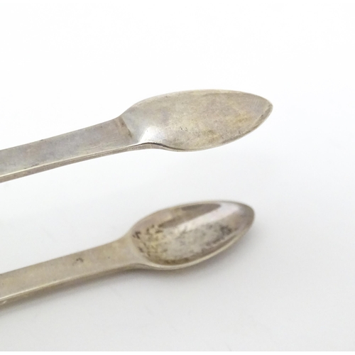 368 - Early 19thC silver sugar tongs hallmarked Newcastle maker Dorothy Langland. Approx 5 1/2