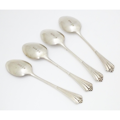 378 - Four silver Albany pattern teaspoons, hallmarked Sheffield 1918 maker Lee & Wigfull (Henry Wigfull) ... 