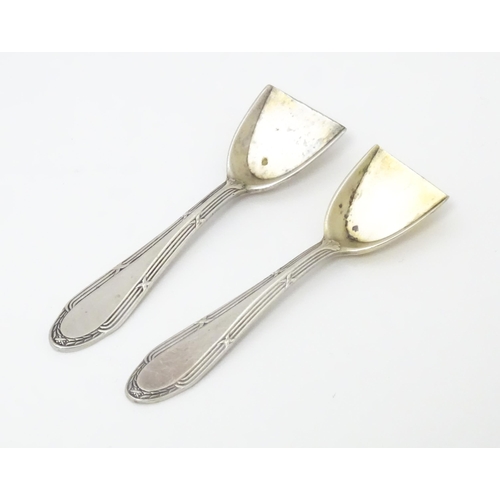 549 - A pair of WMF silver plate salt shovels. Approx. 2 3/8