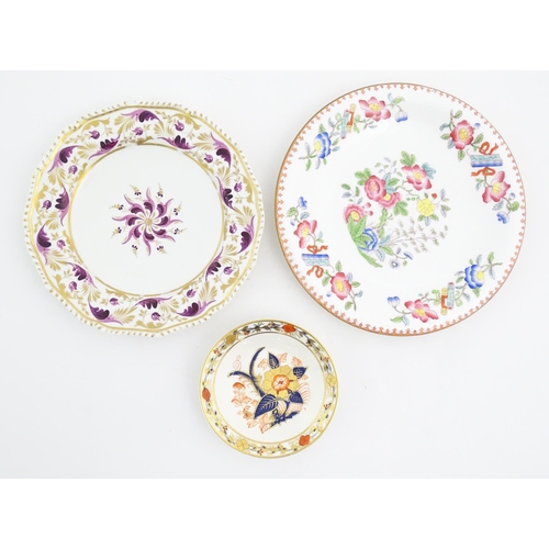 142 - Assorted ceramics to include a Bloor Derby plate with floral and foliate detail, a Davenport plate w... 