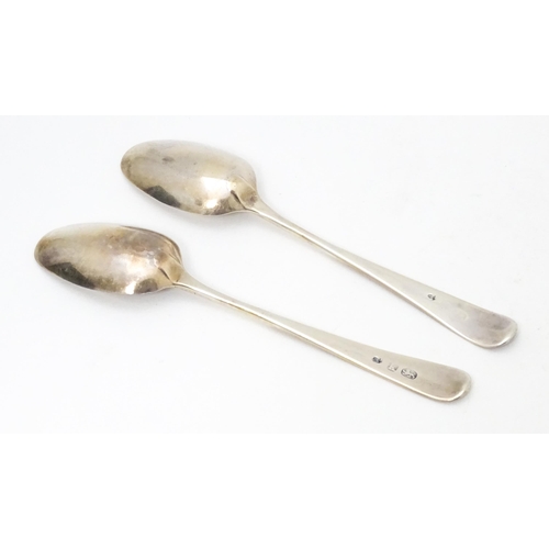 610 - Eight silver teaspoons, comprising 3 hallmarked Exeter 1818 maker George Turner, 2 hallmarked London... 