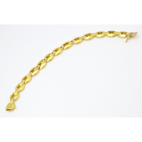 712 - WITHDRAWN FROM AUCTION - Apologies for any inconvenience. A German 14ct gold bracelet set with 4 dia... 