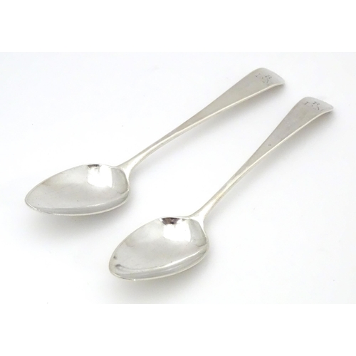 406 - A pair of silver teaspoons, hallmarked London 1803 maker Peter Ann & William Bateman. Approx 4 3/4