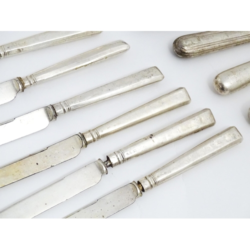 617 - Assorted 19thC silver handled knives to include William IV examples hallmarked London 1842, Victoria... 