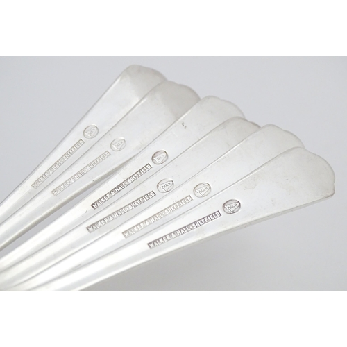 620 - A quantity of silver plated
 cutlery / flatware to include various forks, makers to include Mappin &... 