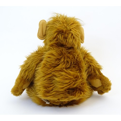 32 - Toy: A 20thC Talking Alf plush toy with cassette player and tape to back, produced by Alien Producti... 