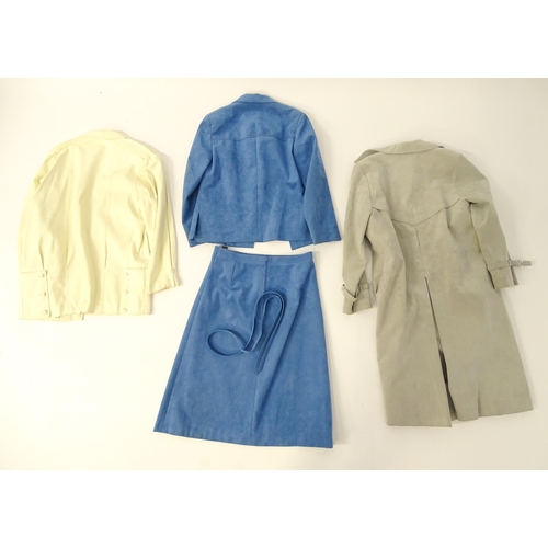 85 - Vintage fashion / clothing:  4 items of clothing to include a matching blue suede skirt and jacket w... 