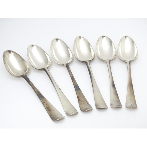 378 - Six 18thc silver spoons hallmarked London 1759 maker Elizabeth Tookey. Approx 6 1/2