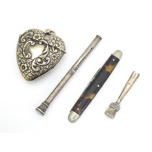 388 - Assorted items comprising silver plate vesta of heart form, a propelling pencil marked Butler & Co L... 