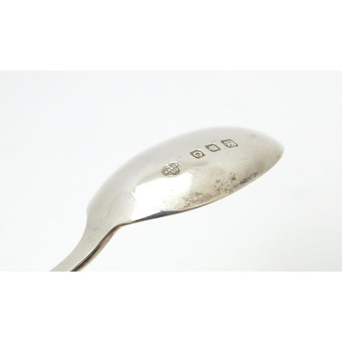 423 - A set of six silver Art Deco teaspoons hallmarked London 1938, maker Goldsmiths & Silversmiths Co. L... 