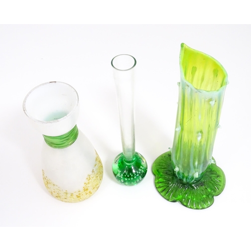 190 - Three items of art glass to include a bud vase and two other vases, one of uranium glass in the mann... 