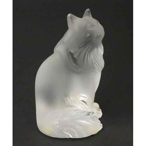 191 - A Lalique model of seated Heggie cat. Approx 3 1/4