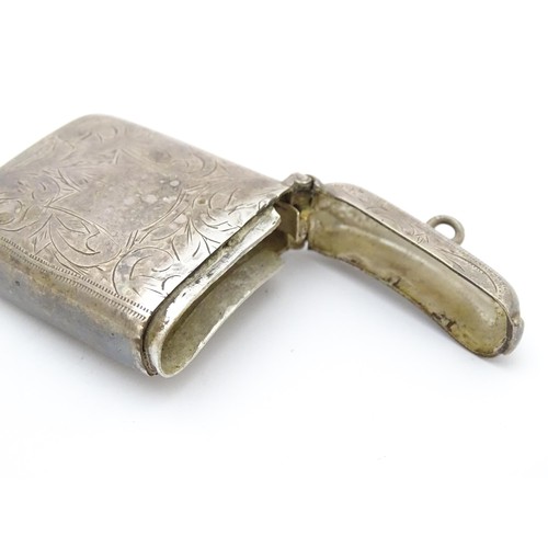 471 - A quantity of assorted silver plate vesta cases, to include one of book form. Together with a silver... 