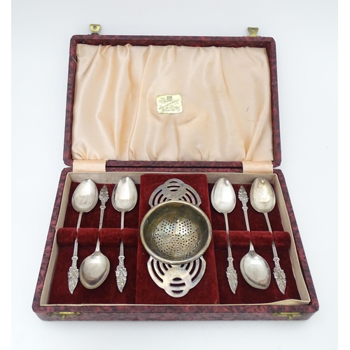 515 - A set of Six silver teaspoons with floral detail to handles hallmarked Birmingham 1923 maker Robert ... 