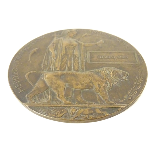 797 - Militaria , WW1 / WWI / World War One / First World War : a bronze 'death penny' death plaque to Jos... 