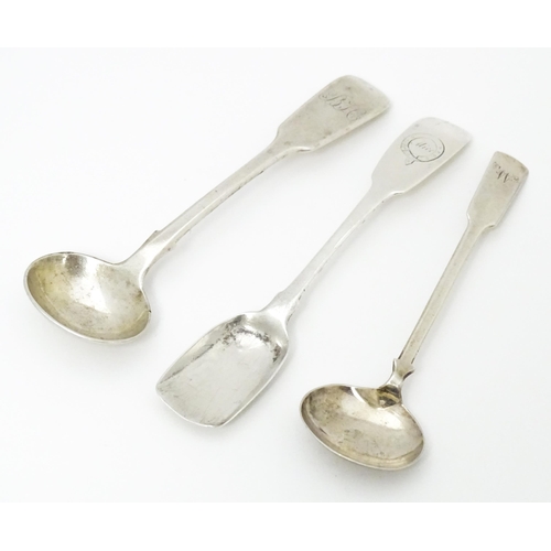 436 - Three various salt spoons comprising one of shovel form Hallmarked Dublin 1830 maker James Scott, on... 