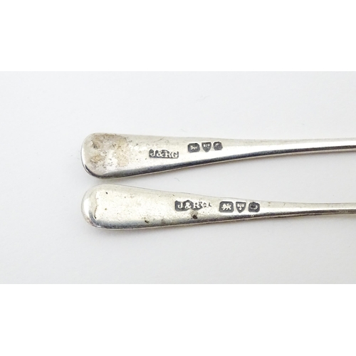 446 - Five various silver salt spoons comprising a pair hallmarked London 1808, another hallmarked London ... 