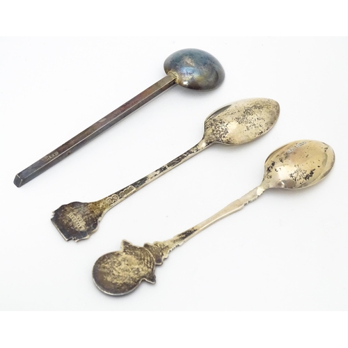 462 - Three various silver teaspoons comprising a souvenir teaspoon Oban hallmarked Sheffield 1927, maker ... 