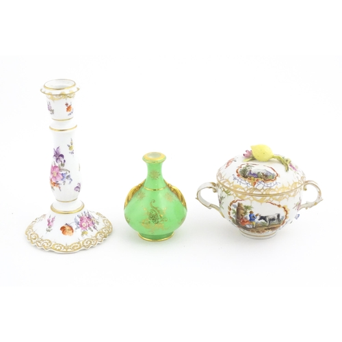 155 - A quantity of assorted ceramic items to include a twin handled sugar bowl and cover with hand painte... 