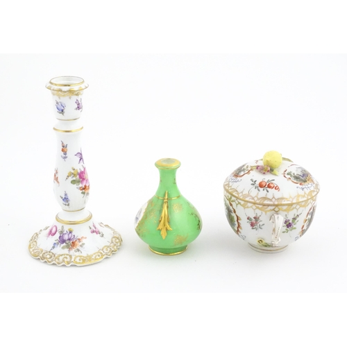 155 - A quantity of assorted ceramic items to include a twin handled sugar bowl and cover with hand painte... 