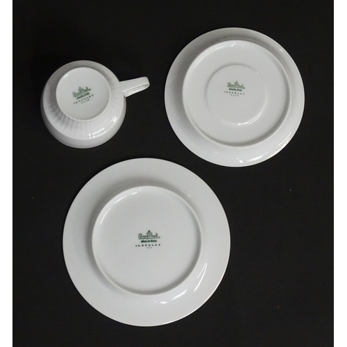 173 - A quantity of Rosenthal studio-linie dinner and coffee wares to include plates, dishes, serving plat... 