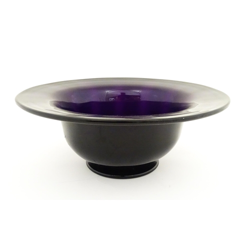 248 - A Victorian amethyst glass centrepiece bowl. Approx. 6 1/4