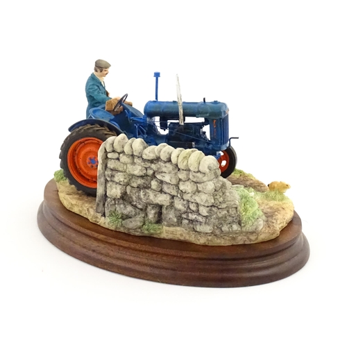 891 - A Border Fine Arts model Bolt from the Blue by Ray Ayres, model no B1662. Model approx. 8 1/4