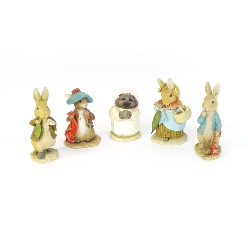 930 - Five large Border Fine Arts Beatrix Potter models to include Mrs Tiggy-Winkle A4553, Peter Rabbit wi... 