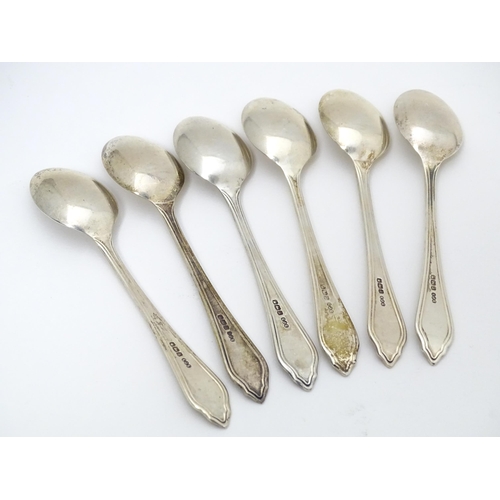 413 - A cased set of six silver teaspoons hallmarked Sheffield 1943, maker EJE. Approx. 4 1/4