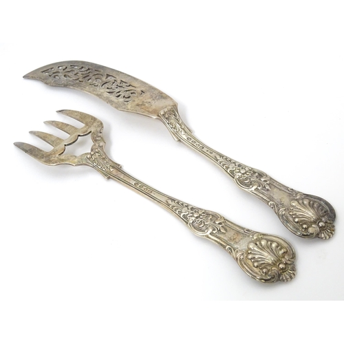 534 - Victorian silver Kings pattern fish servers, hallmarked London 1848, maker Elizabeth Eaton. Largest ... 