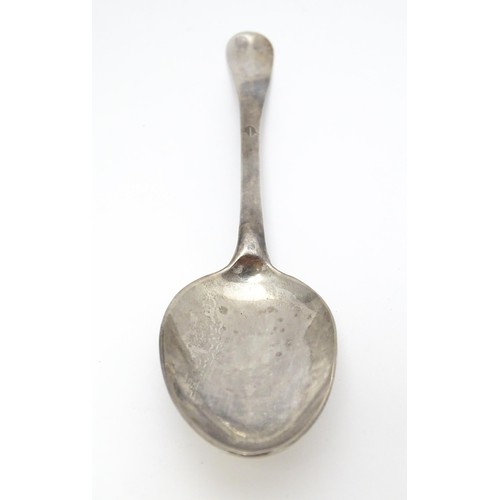 352 - An 18thC Hanoverian Britannia standard silver spoon. Approx 8