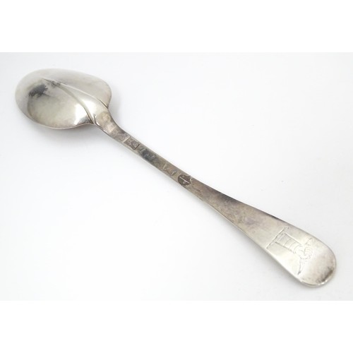 352 - An 18thC Hanoverian Britannia standard silver spoon. Approx 8