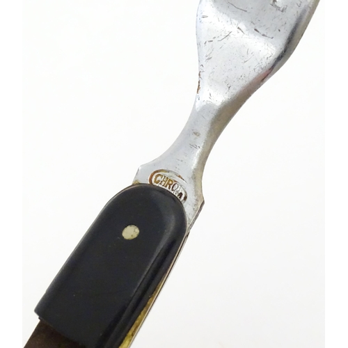 1085 - A 20thC campaign style folding spoon and fork. (2)