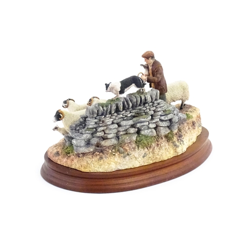 901 - A Border Fine Arts limited edition model Off the Fell by Hans Kendrick, model no. B1040. Limited edi... 