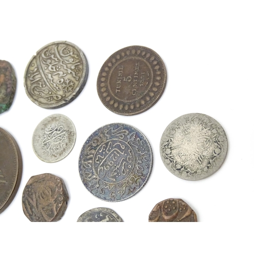 785B - Coins: A quantity of assorted old coins to include examples from Persia, Morocco, Egypt, etc. to inc... 