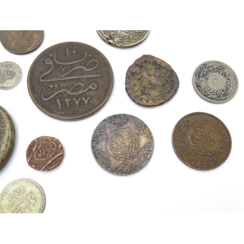 785B - Coins: A quantity of assorted old coins to include examples from Persia, Morocco, Egypt, etc. to inc... 