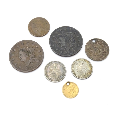 787A - Coins: A quantity of assorted World coins to include from China, Hong Kong, South Africa, Canada, Am... 