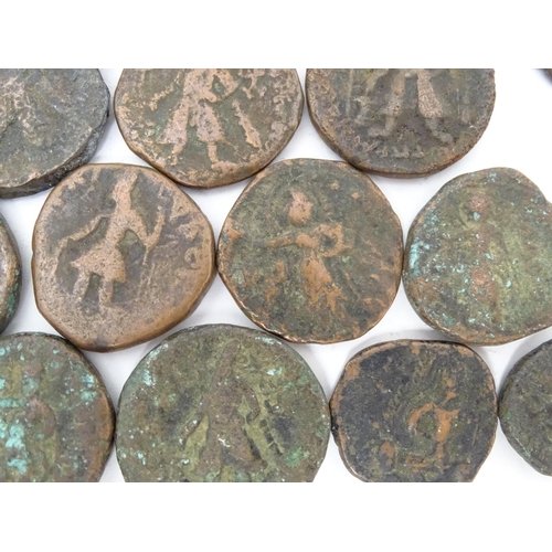 788B - Coins: A quantity of old coins to include examples from the Kushan Empire, etc. (29)