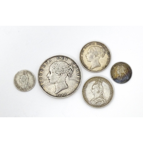 790A - Coins : Five assorted Victorian silver coins to include one dated 1844 (5)