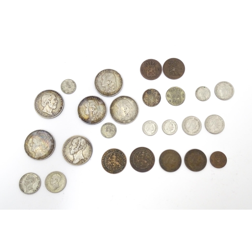 792 - Coins: A quantity of assorted coins from The Netherlands to include some silver examples (25)