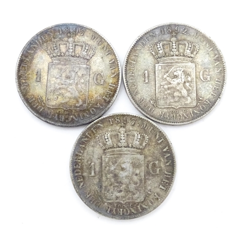 792 - Coins: A quantity of assorted coins from The Netherlands to include some silver examples (25)