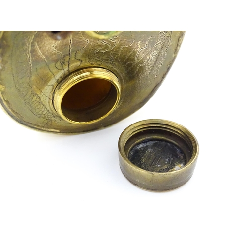 1221 - A 20thC double powder flask, constructed from horn with brass fittings and 2 1/2 - 3 dram measures. ... 